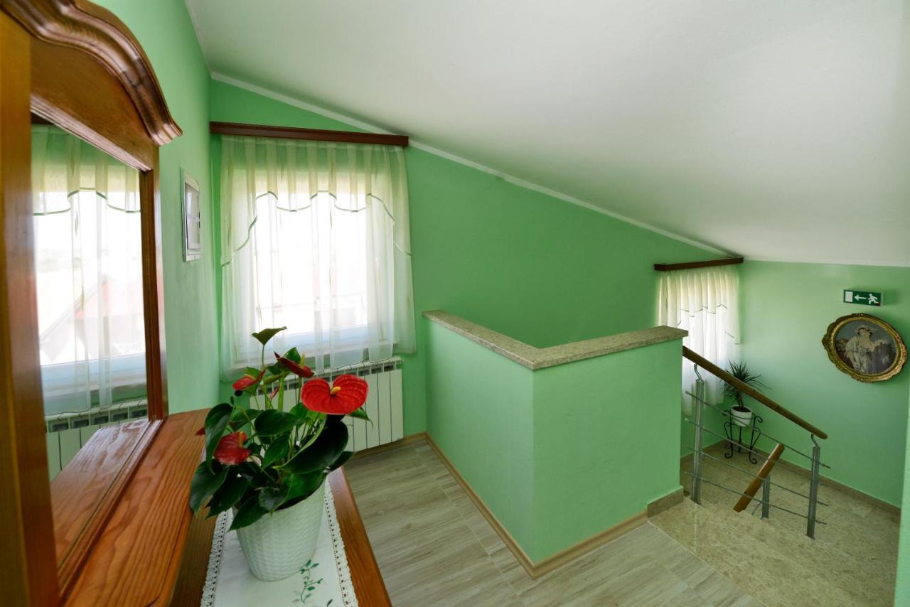 Bed And Breakfast Julia Seget  Exteriör bild